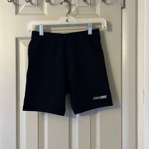 Peak Run Running Shorts Size Medium